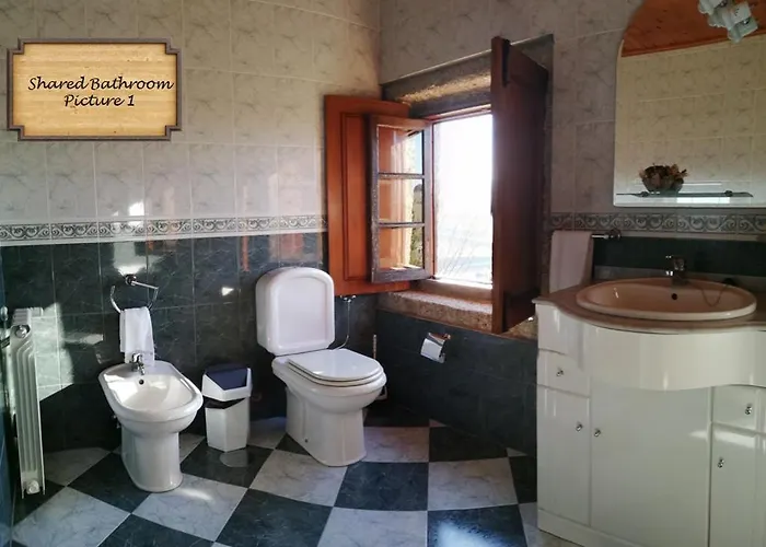 Feriehus Quinta Da Varzea De Cima *